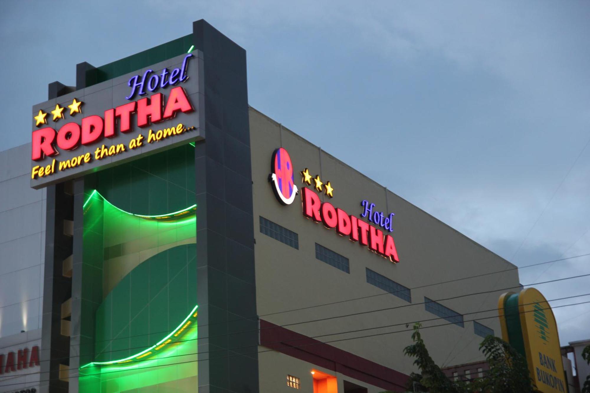 Hotel Roditha Banjarbaru Banjarmasin  Extérieur photo