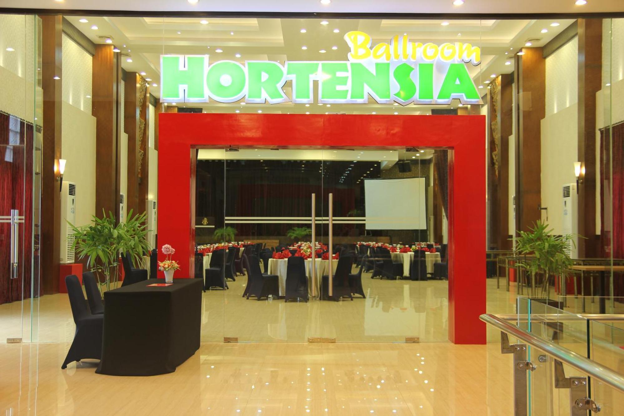 Hotel Roditha Banjarbaru Banjarmasin  Extérieur photo