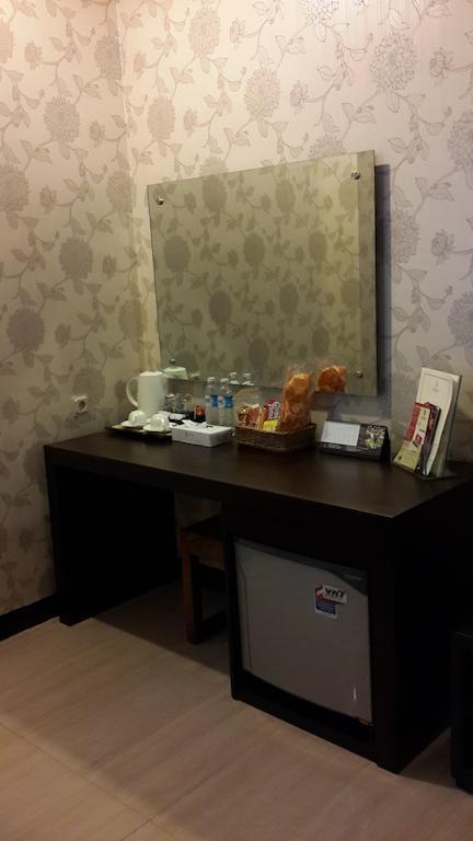 Hotel Roditha Banjarbaru Banjarmasin  Extérieur photo